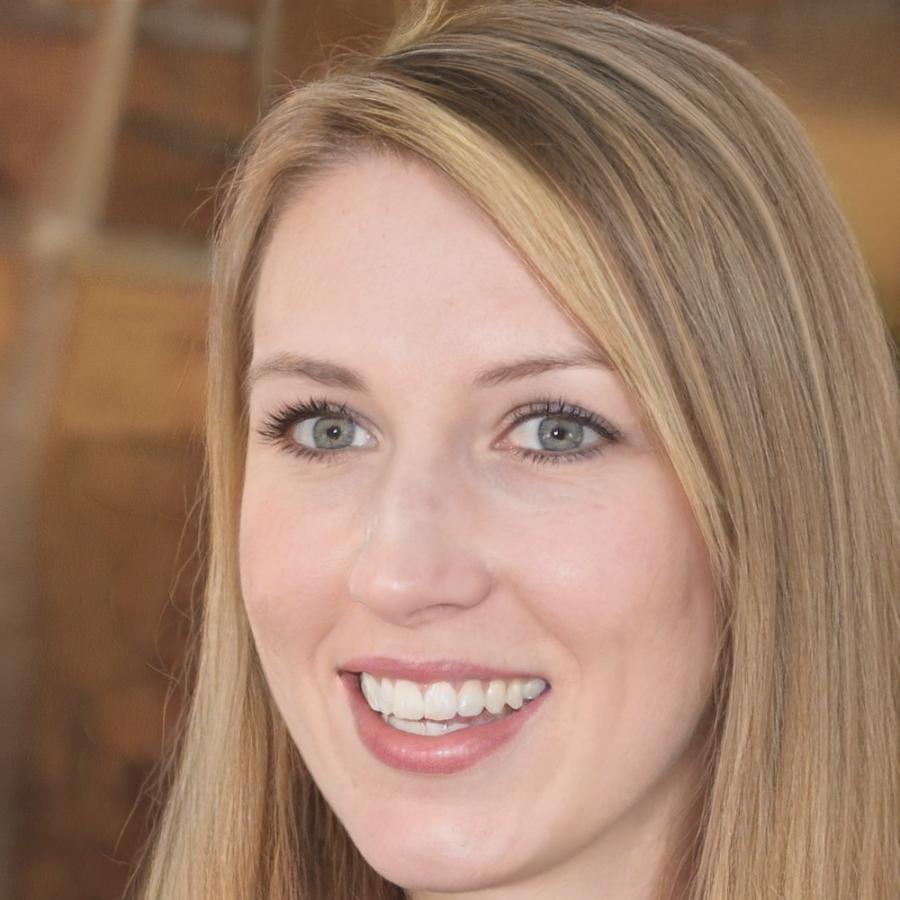 Portrait of Helena Kowalski, Lead Financial Planner